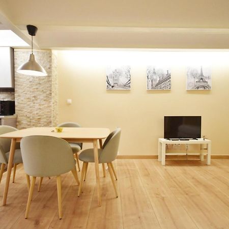 Centrico Apartamento Al Lado De Torres De Quart Valencia Bagian luar foto
