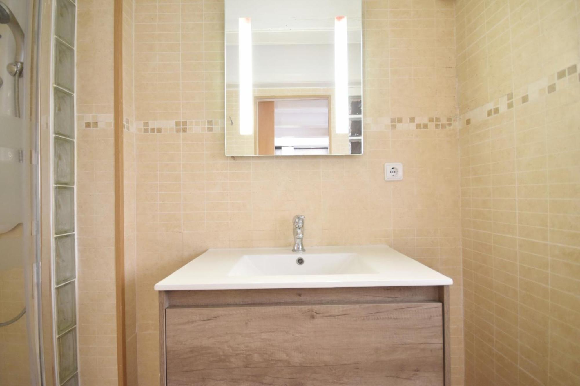 Centrico Apartamento Al Lado De Torres De Quart Valencia Bagian luar foto